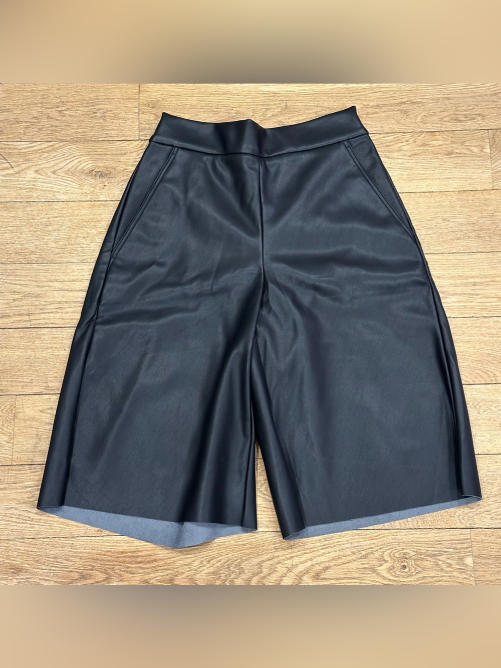 NWT Banana Republic Vegan Leather Shorts